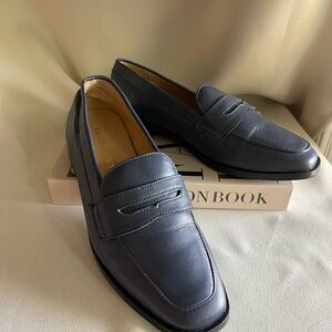 Jack Rogers Girls Leather Loafer Size 4